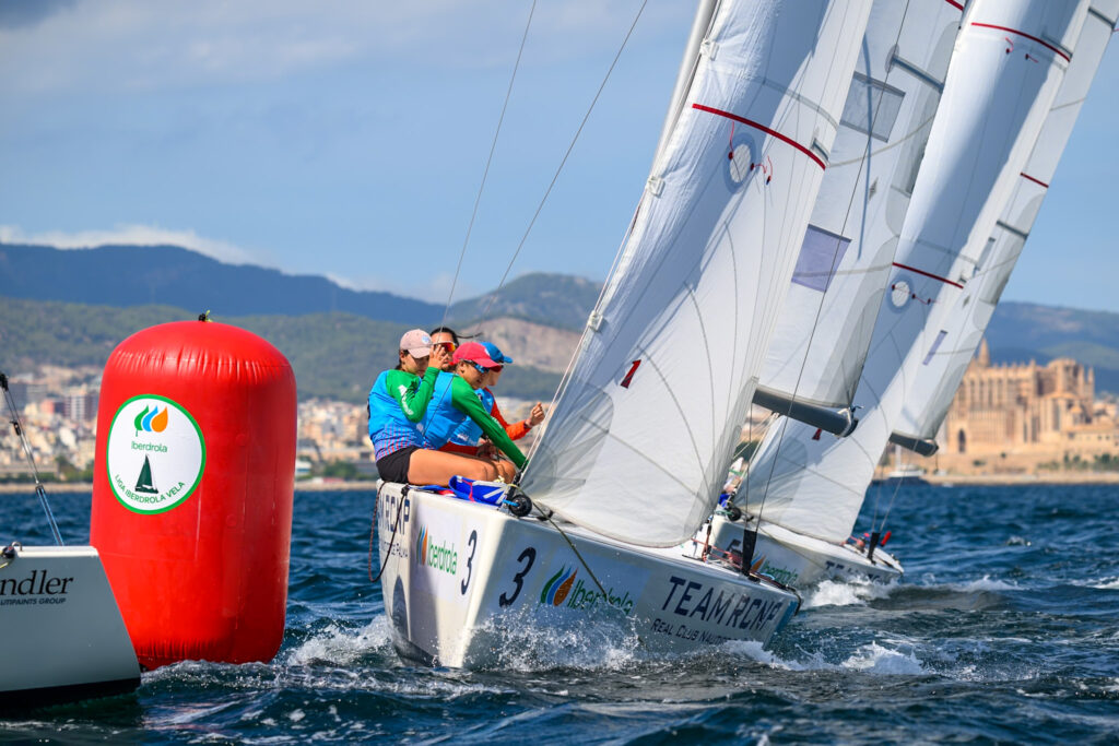 El Balearia del Real Club Náutico de Palma gana en casa la Liga Iberdrola de Vela Femenina